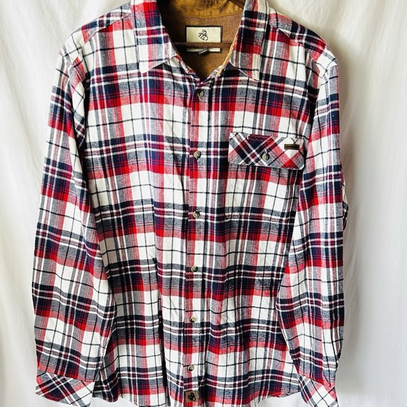 Legendary Whitetails Flannel Men's Shirt Size Large Red Plaid Workwear Outdoor - Picture 1 of 7